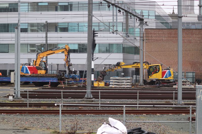 Werkzaamheden aan verbreding perron Utrecht Centraal